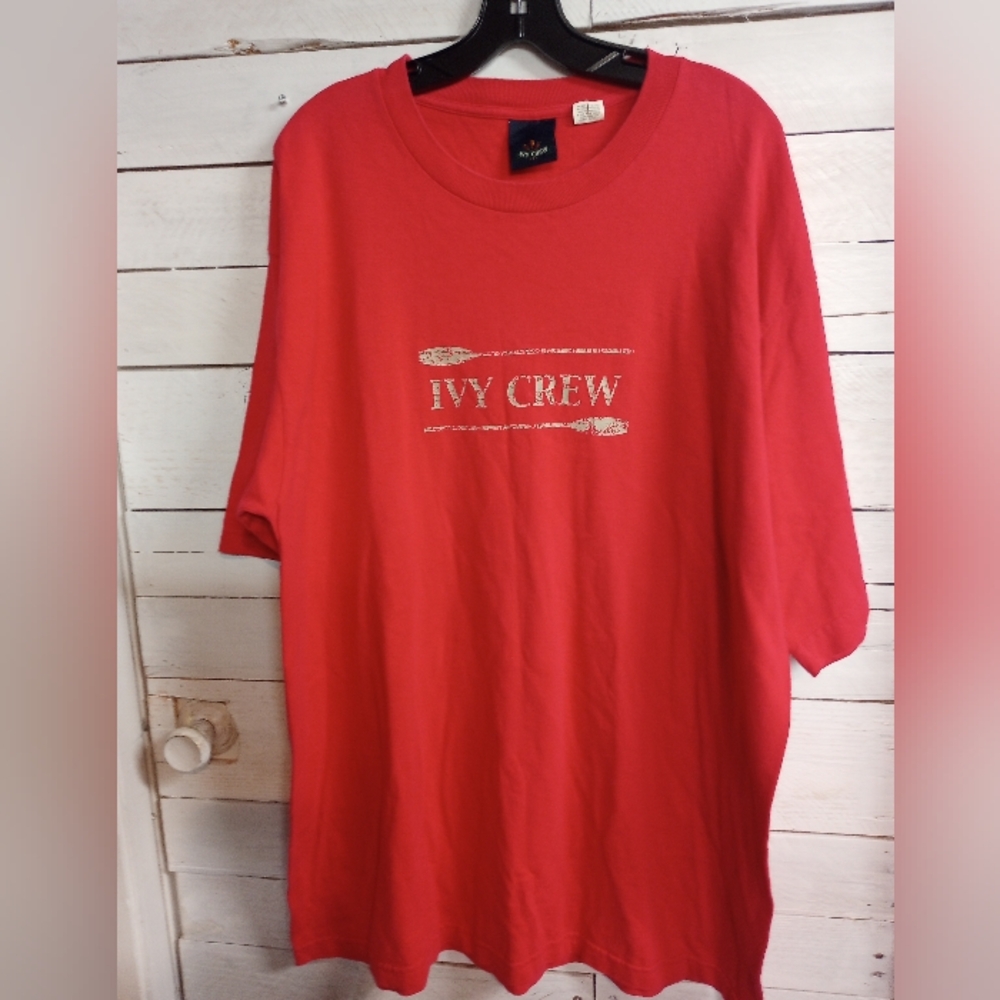 Vintage Men's XL T-Shirt Red Ivy Crew Yacht Club Made in USA Short Sleeve Tee.